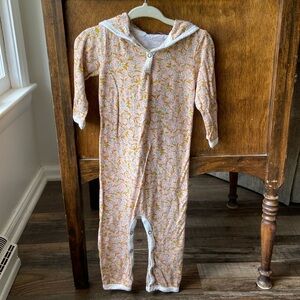 Milkbarn one piece hoodie romper floral size 12-18m